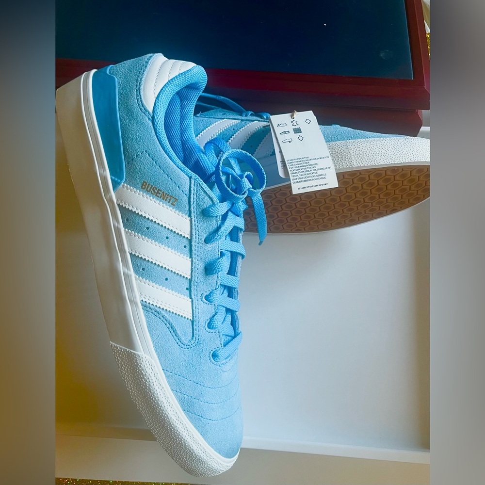 Adidas Suede Skate Boarding Tennis Shoes